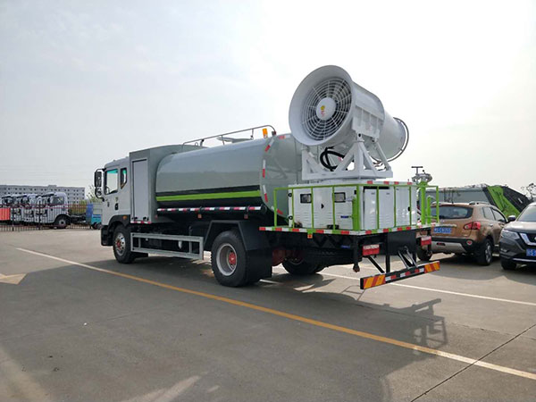 優(yōu)質(zhì)的霧炮機(jī)應(yīng)具備哪些特點呢？