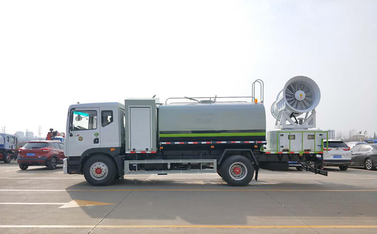 車載霧炮設(shè)備在建筑工地有什么突出優(yōu)勢？